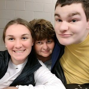 Meet your Posher, Tonia